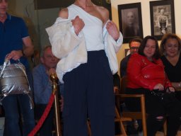 Fashion Show in der Contemplor Galerie Wien am 16. 03. 2024